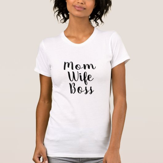 Mam vrouw baas zwarte witte tekst aangepast script t-shirt (Voorkant)