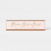 Mam, vrouw, Boss Trendy Brush Script Blush Pink Bureau Naambordje (Voorkant)