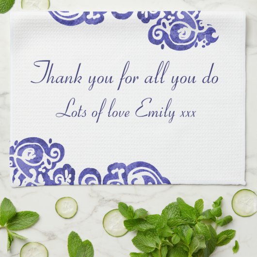 Mam, we houden van je blauwe en witte keukenhanddo theedoek (Gevouwen)