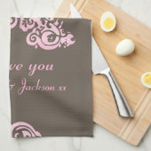 Mam we houden van je roze & bruin keukenhanddoek (Quarter Fold)