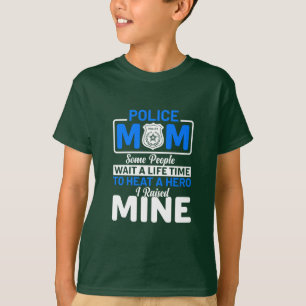 Mama Art Proud T-shirt