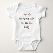 Mama Cute Dad Lucky Funny Newborn Shower Toddler Romper (Voorkant)