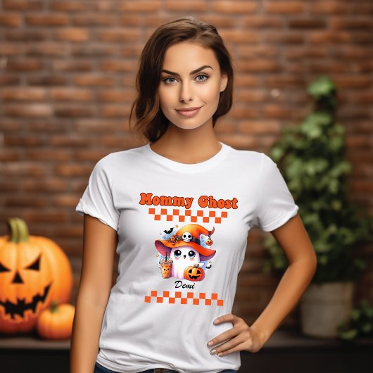 Mama Ghost Gepersonaliseerde Naam Halloween Gift T-shirt