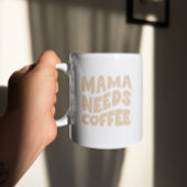 Mama heeft koffie mok nodig