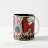 "Mama, ik hou van je" - een oprecht eerbetoon aan  Tweekleurige Koffiemok (Voorkant rechts)