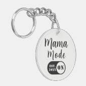 Mama Mode AAN Sleutelhanger, Aangepaste Moeder Sle Sleutelhanger (Voorkant Links)
