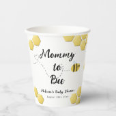 Mama naar Bee Leuke Honeycomb Baby shower Papieren Bekers (Voorkant)