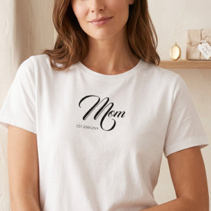 Mama Opgericht Zwart Schrift Aangepast Jaar Nieuwe T-shirt