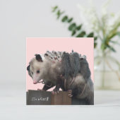 Mama Possum Humoureuze Baby shower Invitation Kaart (Staand voorkant)