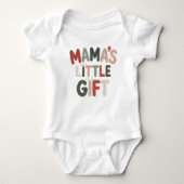 Mama’s Little Gift – Cute Baby Christmas Romper (Voorkant)