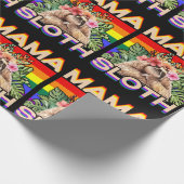 Mama Sloth LGBTQ Rainbow Flag Gay Pride Ally Gay Cadeaupapier (Hoek)
