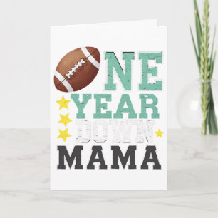 Mama van de 1 jaar oude voetballer 1e jaar omlaag  kaart