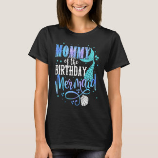 Mama van de familie van de zeemeerminnen die bij e t-shirt