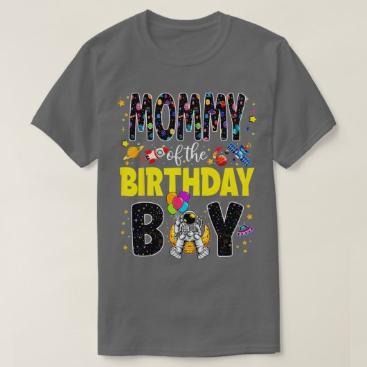 Mama van de Verjaardags Jongen Mam 2e Buitenruimte T-shirt (Design voorkant)
