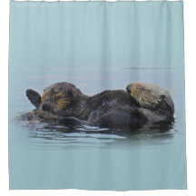 Mama Zee Otter en haar baby, Shower Curtain