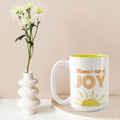 Mama's Cup of Joy - retro geel zonneschijn mok