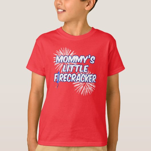 Mama's Little Firecracker Schattig Kinder 4 juli T-shirt (Voorkant)