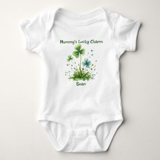 Mama's Lucky Charm Shamrock St. Patrick's Day Romper (Voorkant)