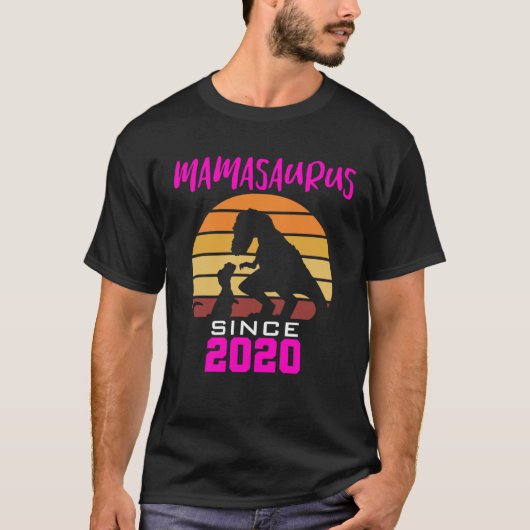Mamasaurus since 2020 t-shirt (Voorkant)