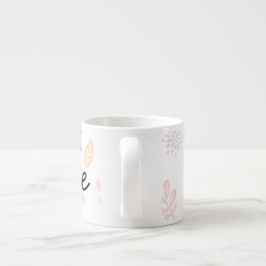 Mammie heeft koffie nodig - Floral Coffee Mok (Achterkant)