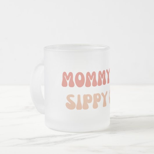 Mammie's Sippy Cup - Funny Wine Labels for New Mom Matglas Koffiemok (Voorkant links)