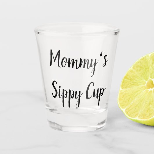 Mammie's Sippy Cup Shot Glas (Voorkant)