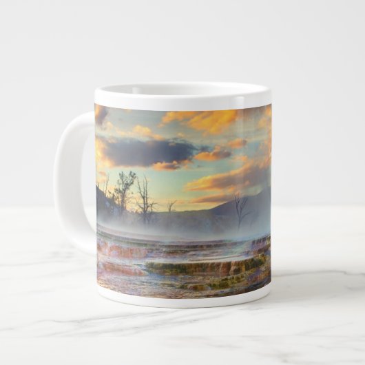 Mammoth Hot Springs Grote Koffiekop (Links)