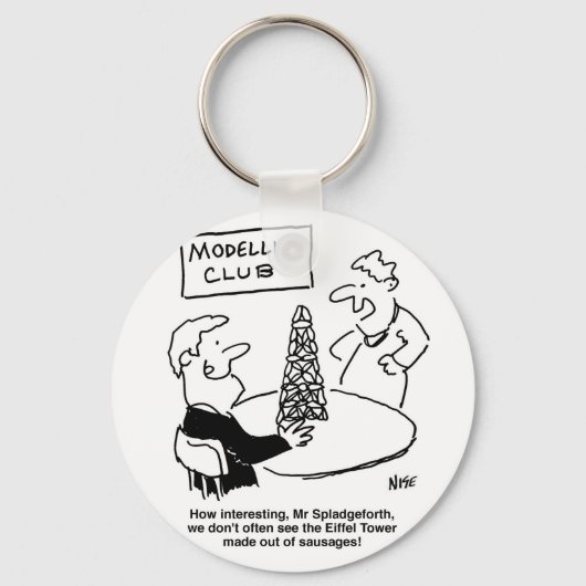 Man bij Modeling Club maakt een Eiffeltoren. Grapp Sleutelhanger (Voorkant)