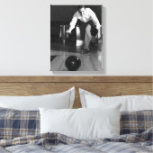 Man Bowling Canvas Afdruk (Insitu (Slaapkamer))