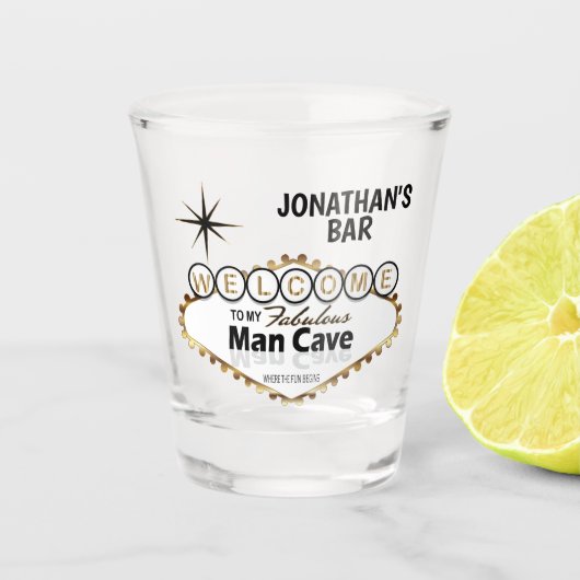 Man Cave - Vegas Stijl Shot Glas (Voorkant)