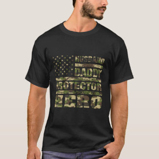 Man Daddy Protector Hero Vaders Dag Camo Amer T-shirt