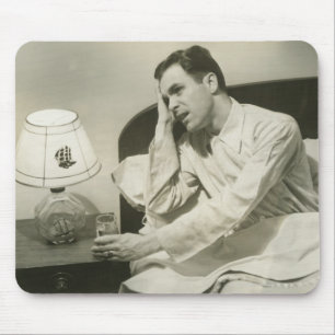 Man Drink water Muismat