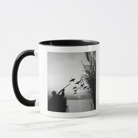 Man Duck Hunting Mok (Links)