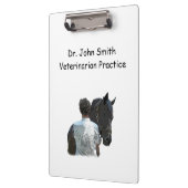 Man Holding Paard Licht Klembord (Links)