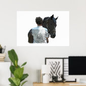 Man Holding Paard Licht Poster (Thuiskantoor)