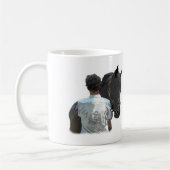 Man Holding Paard Lichte Koffie Mok (Links)