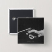 Man Holding Pistool Vierkante Button 5,1 Cm (Voorkant /achterkant)
