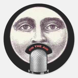  man in de maan full face microfoon zwart ronde sticker