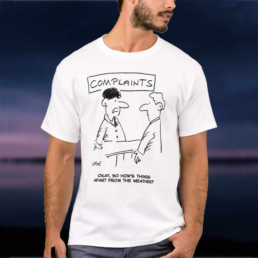 Man in klachtenbureau t-shirt