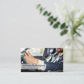 Man in pak rijden Luxe voertuig Visitekaartje (Staand voorkant)