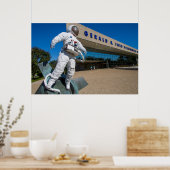 Man in ruimtescuptuur poster (Keuken)