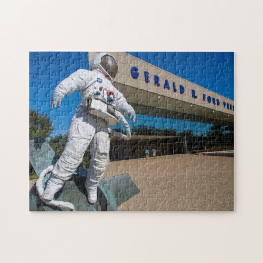 Man In Space Beeldhouwwerk Legpuzzel (Horizontaal)