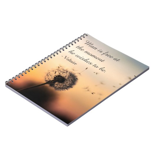 Man is Free Voltaire Quote Notitieboek (Linkerzijde)