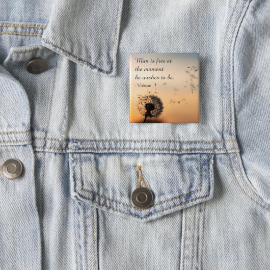 Man is Free Voltaire Quote Vierkante Button 5,1 Cm (In situ)