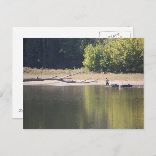 Man, kano, hond en driftwood briefkaart (Voorkant / Achterkant)