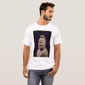 Man langs de zijderoute, detail van de t-shirt (Voorkant volledig)