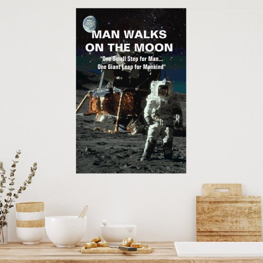 Man loopt op de Maan Astronaut en Aarde in de ruim Poster (Keuken)