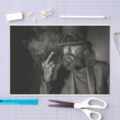 Man met baard vloeken tissuepapier (Craft)