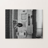 Man met boodschappentassen in de metro (Chatelet) Legpuzzel (Horizontaal)