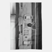 Man met boodschappentassen in de metro (Chatelet) Theedoek (Verticaal)